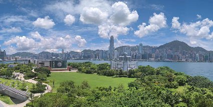 出差途中香港故宫外海岸美景